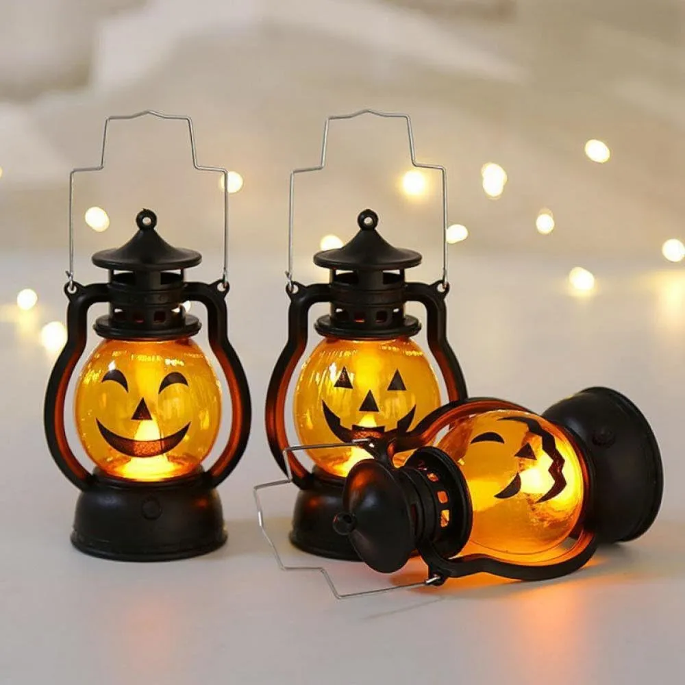 1 Pcs Halloween Dec Prop Pumpkin Witch Lantern Hand Skull Lamp Portable Nightlight Ghosty Light 1pcs ramdon lamp