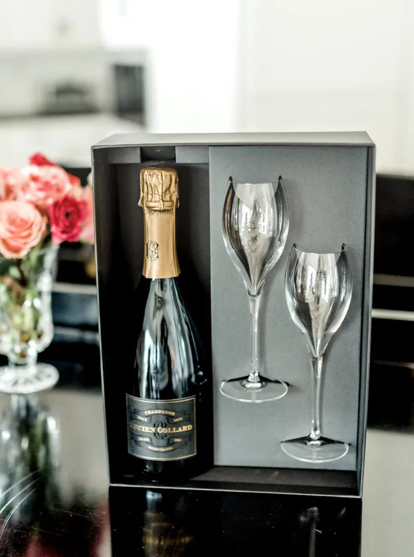 Champagne & Glasses Gift Set