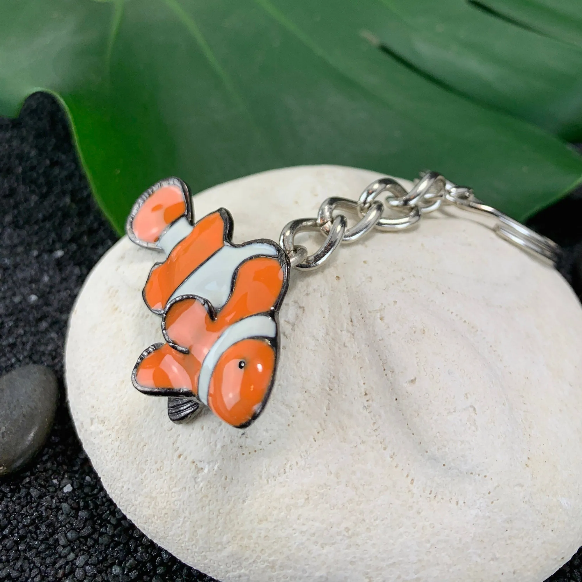 Clown Fish Keychain for Women and Teens-Key Chain Gift for Women, Clown Fish Key Ring, Clown Fish Charm, Gifts for Ocean Lovers, Pewter Keychains