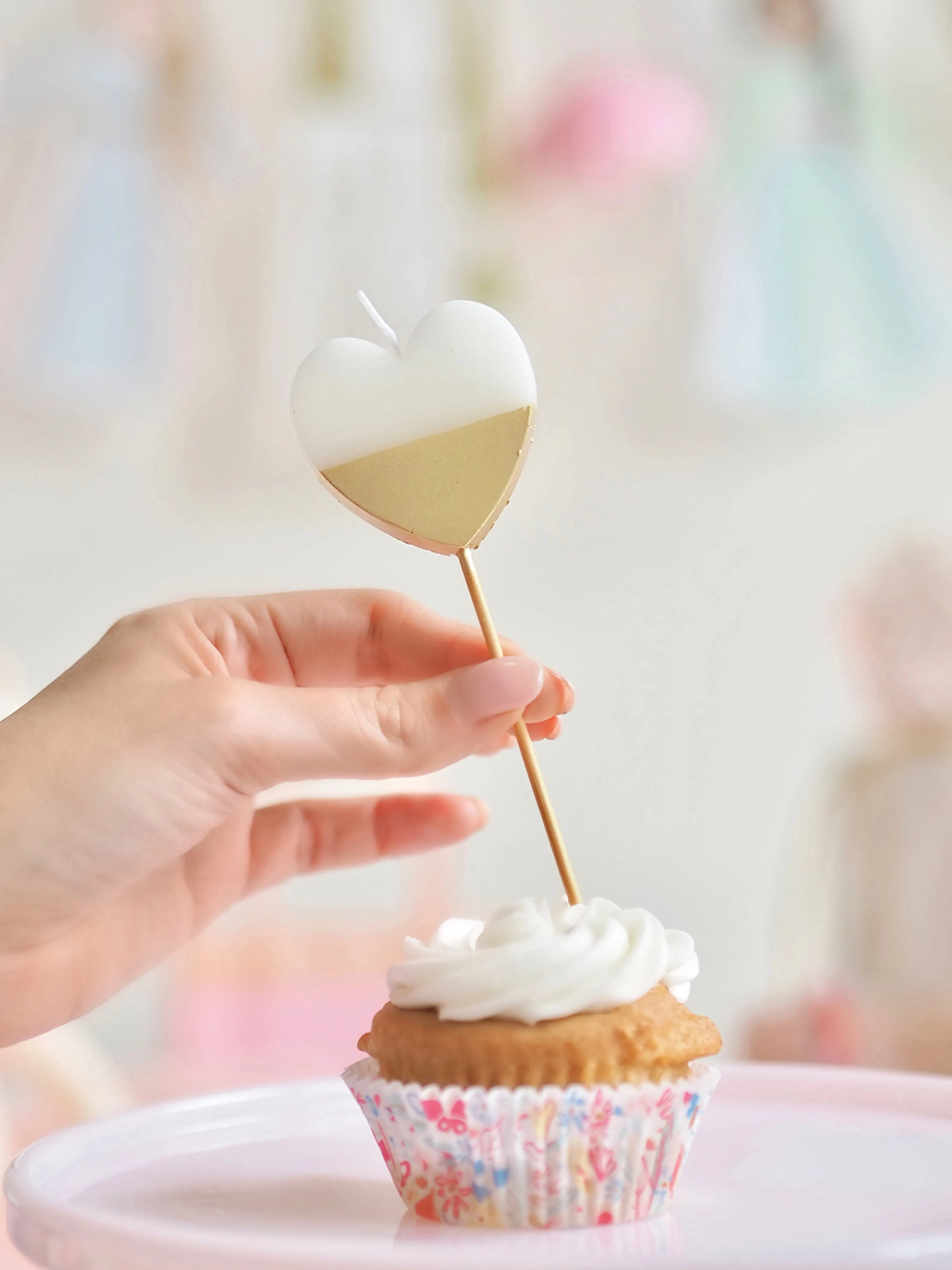 Gold Dipped Heart Candle