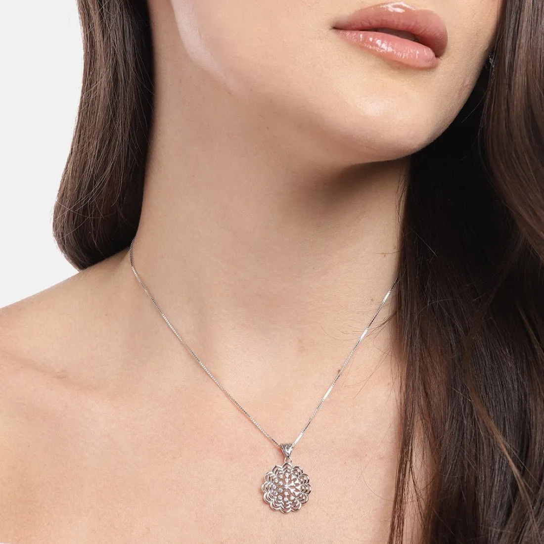 Timeless Elegance 925 Sterling Silver Rhodium Plated Pendant with Chain