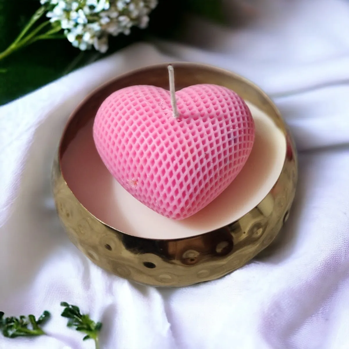 Urli Melting Heart Soy Wax Candle